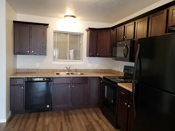 412 N Sioux Blvd #12, Brandon, SD 57005