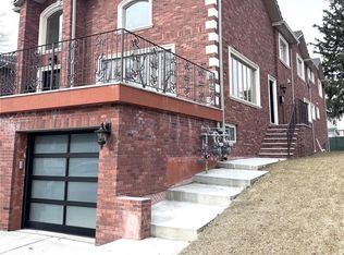145-27 20th Ave, Whitestone, NY 11357