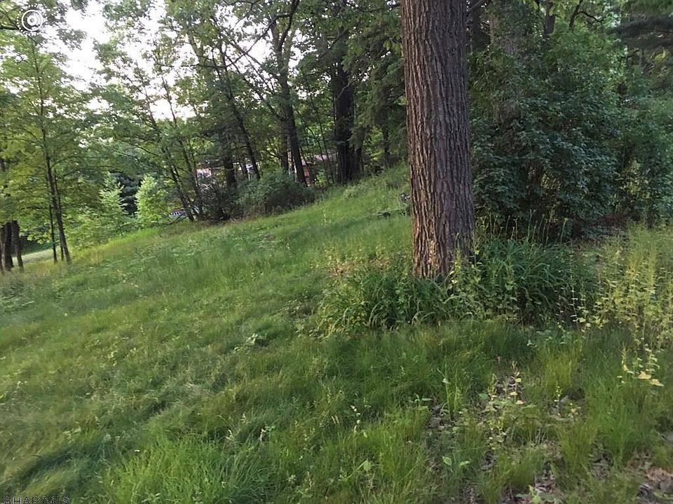 2nd image of 105 Hornung Dr