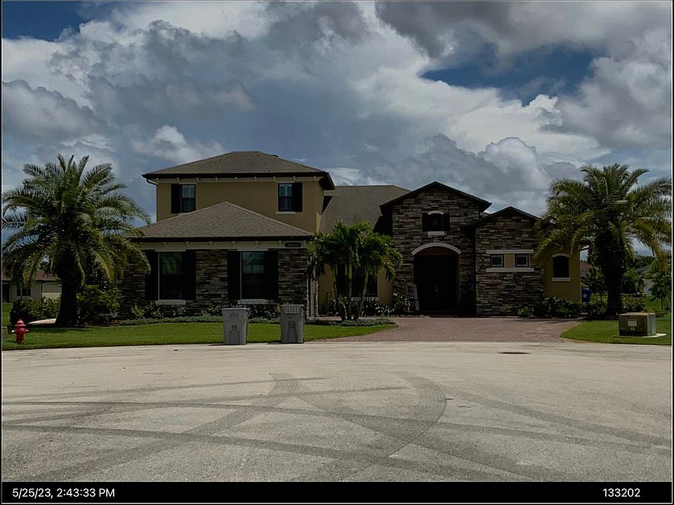 1st image of 3600 Arcadia Ct