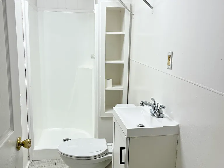 416 Lackawanna Ave #1 — Photo 2
