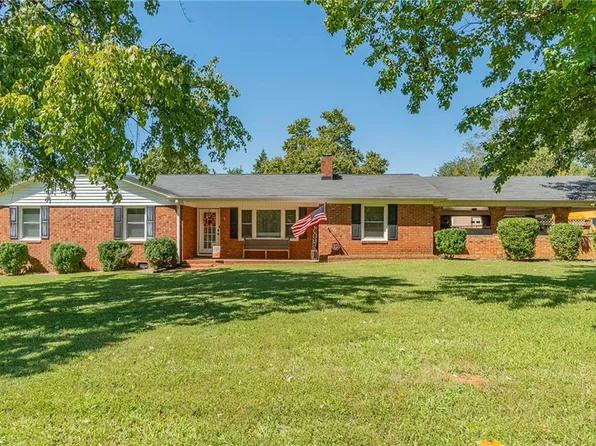 8568 Linwood Southmont Rd, Lexington, NC 27292