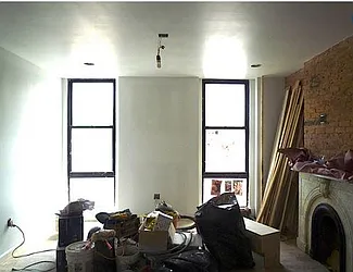 Rented by R New York