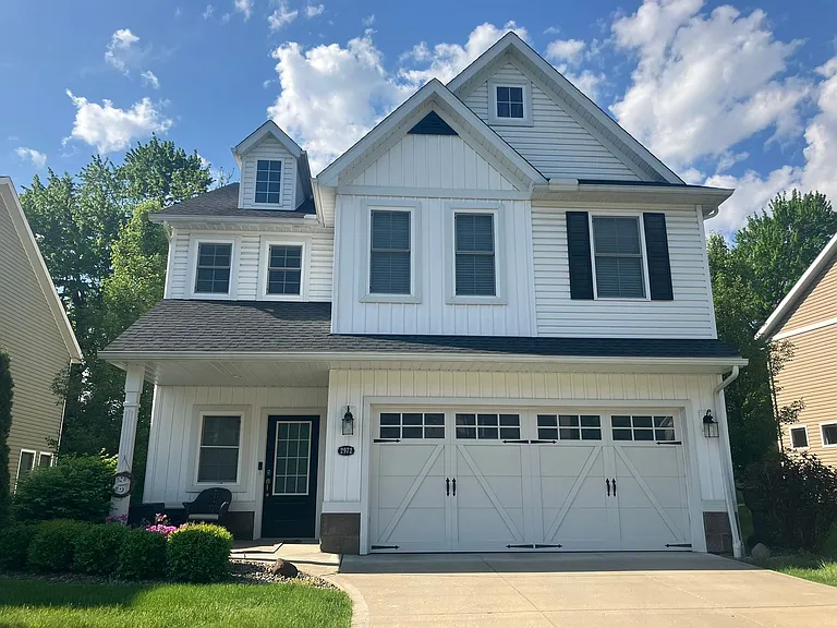 2972 Creekside Ct — Photo 1