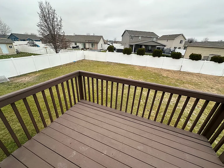 7915 Chehalis Dr — Photo 10