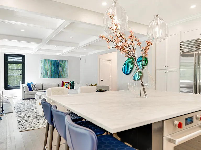 5 Montauk Avenue Ext — Photo 8