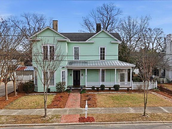 12th image of this home