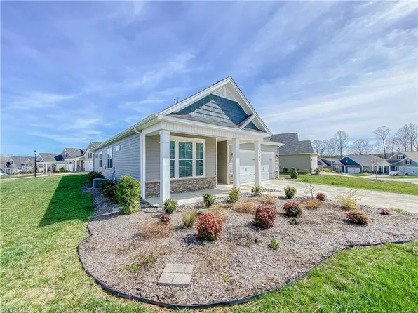 4209 Limestone Ct, Clemmons, NC 27012