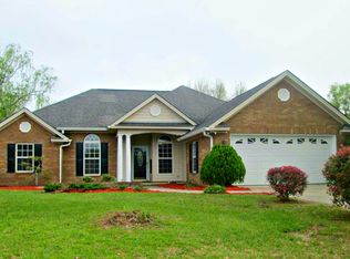 3 Purple Martin Ln, Savannah, GA 31419