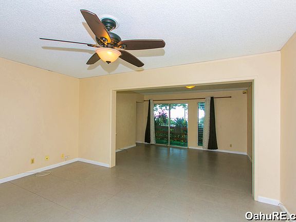 3rd image of 98-1352 Nola St APT G