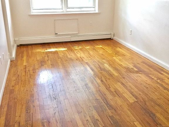 2nd image of 4321 Astoria Blvd APT 2A