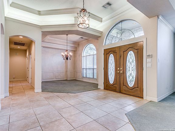 3rd image of 18402 EMERALD OAKS DR