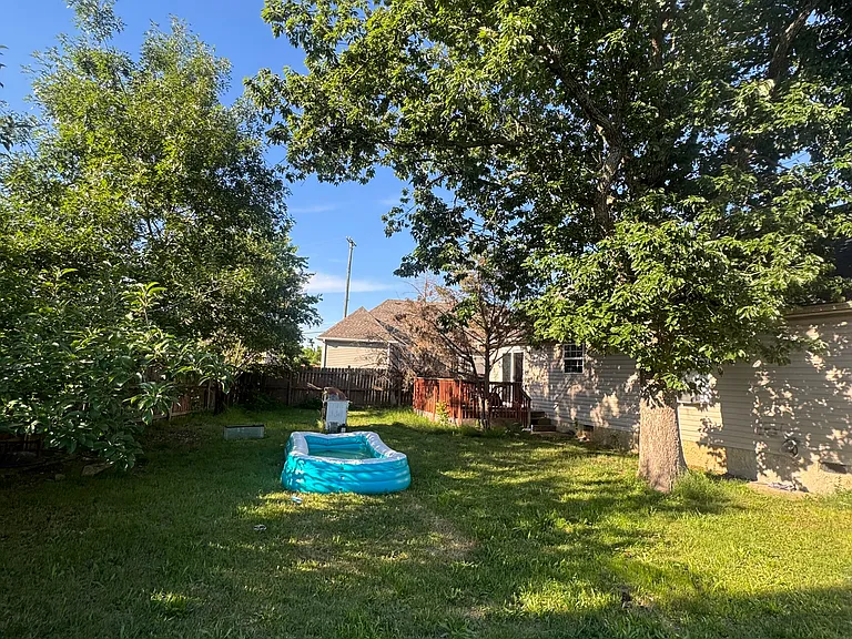 1805 Lakewood Village Dr — Photo 16