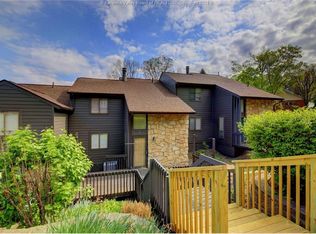 4 Birch Tree Ln, Charleston, WV 25314