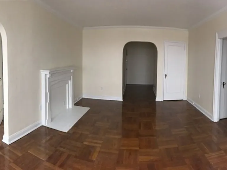 The Royal York Apartments — Photo 32