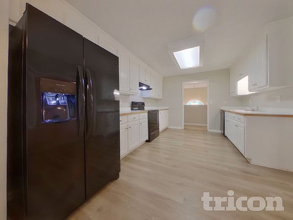 5th image of 1619 Spring Hill Ct