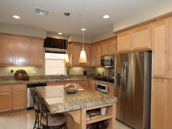 2nd image of 2204 Mendocino Ln