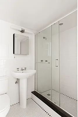 Rented by Compass | media 16