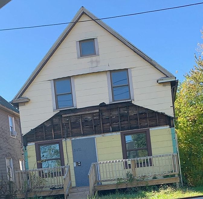 1st image of 3472 E 70th St