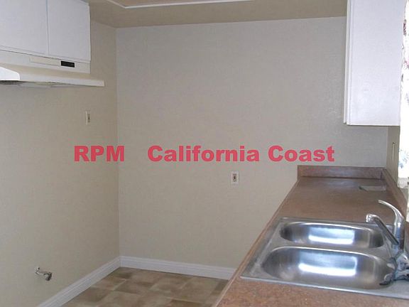 4th image of 4831 3/4 Santa Ana St