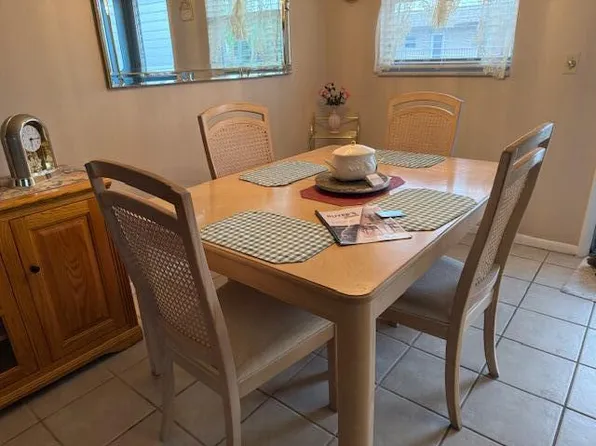 725 Lori Drive #313, Palm Springs, FL 33461