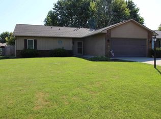 3709 Andover Pl, Fort Wayne, IN 46804