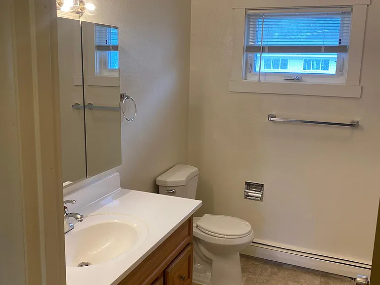 450 Dailey Ave #A5 — Photo 9