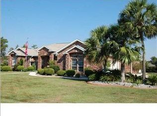 2551 Holley Pl, Navarre, FL 32566