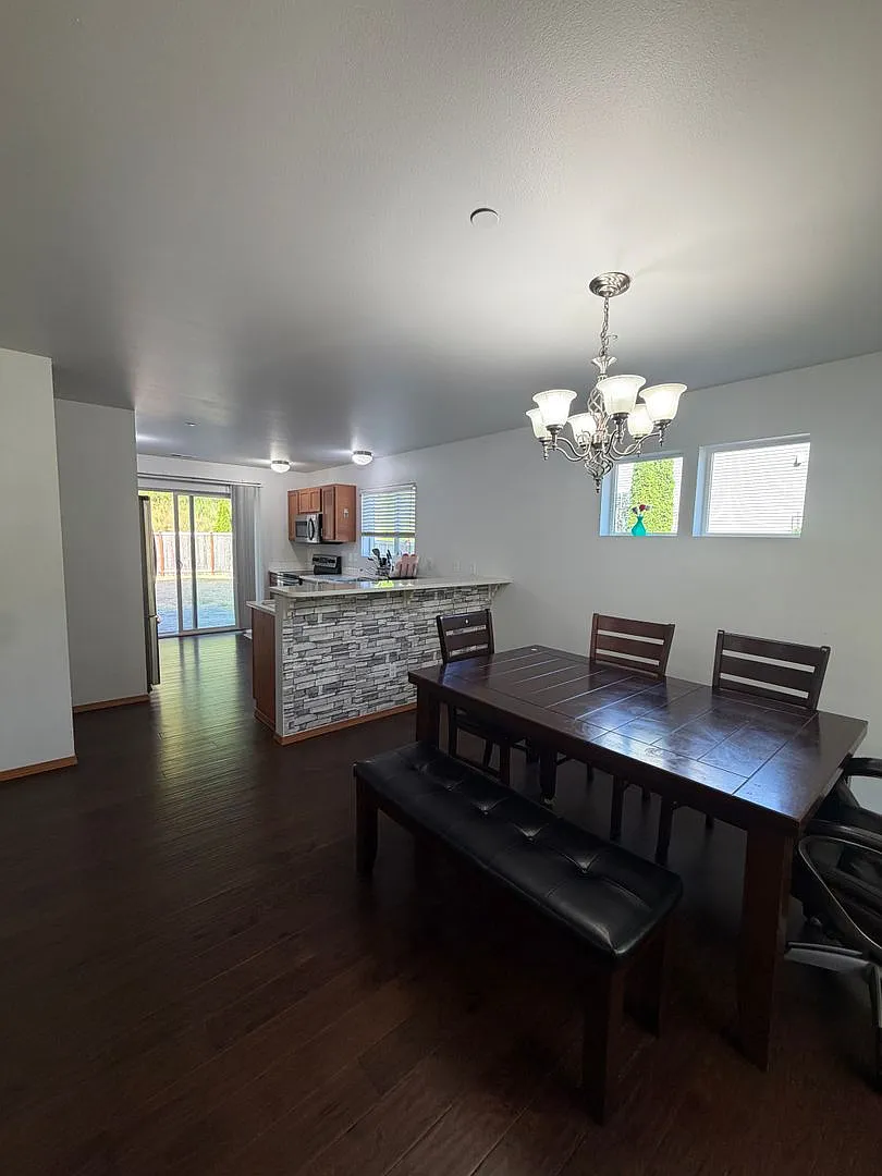 1479 Burnside Place, DuPont, WA 98327 — Photo 2