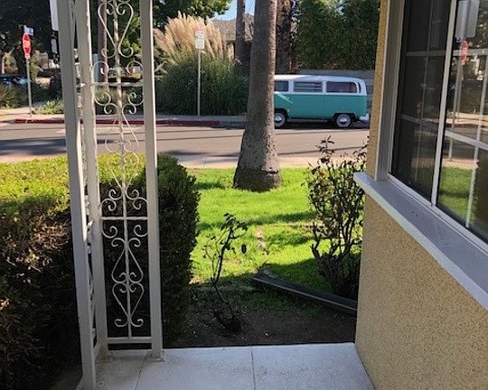 5th image of 2561 Tilden Ave