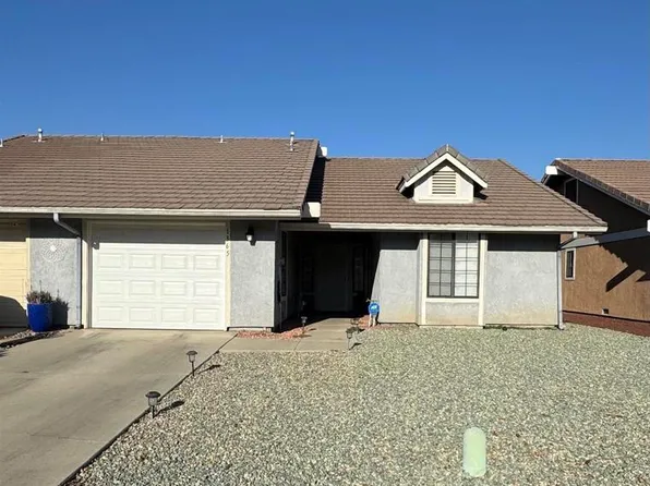 1365 Yorktown Cir, San Jacinto, CA 92583