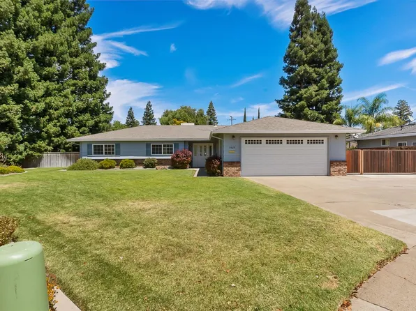 3825 Robie Lee Way, Sacramento, CA 95821