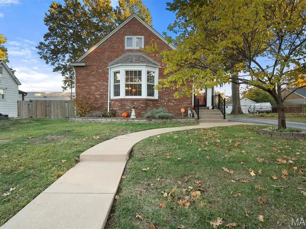 712 Pardella Ave, Saint Louis, MO 63125