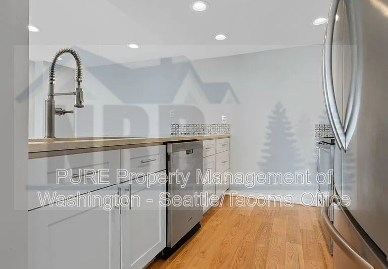 3306 Lake Washington Blvd N #1 — Photo 8