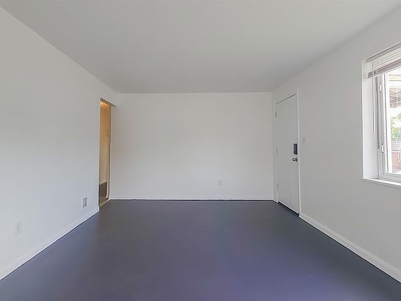 4th image of 3332 Ninann Ct