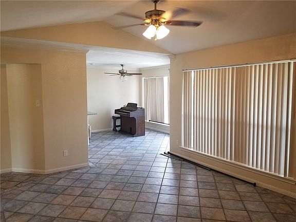 4th image of 2450 Wickersham Ln APT 1210