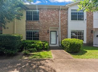 6713 Biggs Ct, Houston, TX 77061