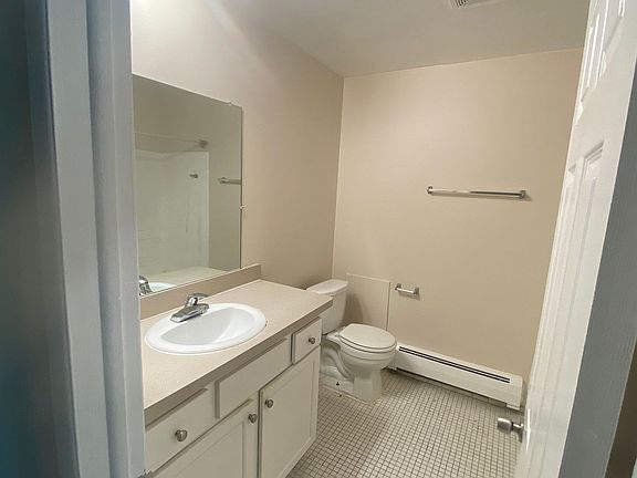5th image of 21800 Coolidge Hwy APT 201