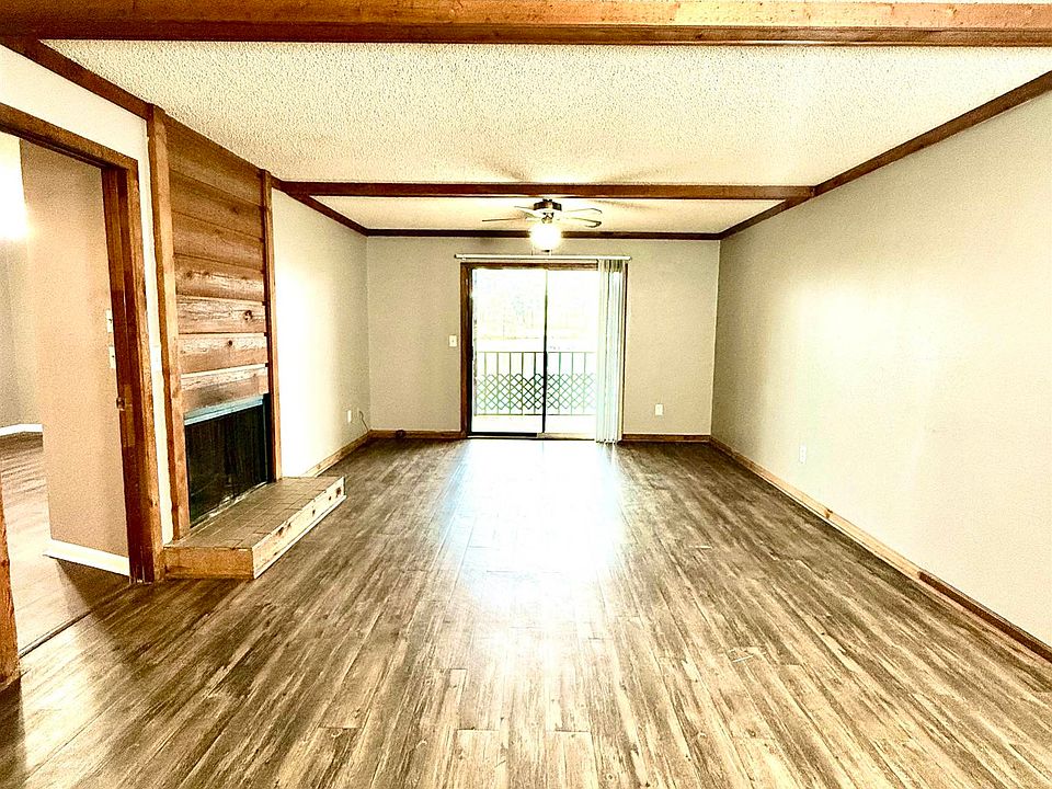 1st image of 1928 Nicklaus Ct APT A