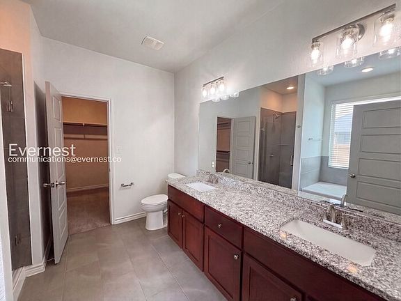 5th image of 854 Freedom Cir