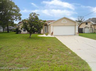 1447 Somerset Ave, Spring Hill, FL 34609