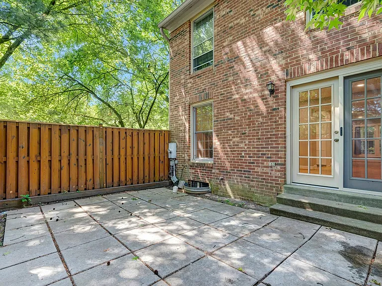 2540 S Walter Reed Dr #5 — Photo 27