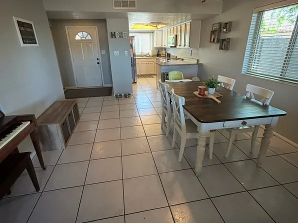 17204 N 63rd Ave Unit 9, Glendale, AZ 85308