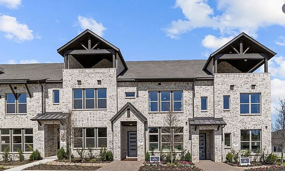1st image of 4839 Fuller Ct Unit 703