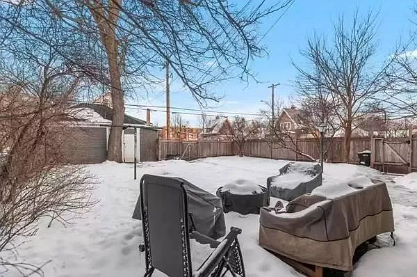 3255 Holmes Ave S #1 — Photo 11