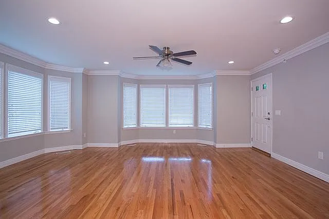 Fairfield Tudor At Rockville Centre — Photo 8