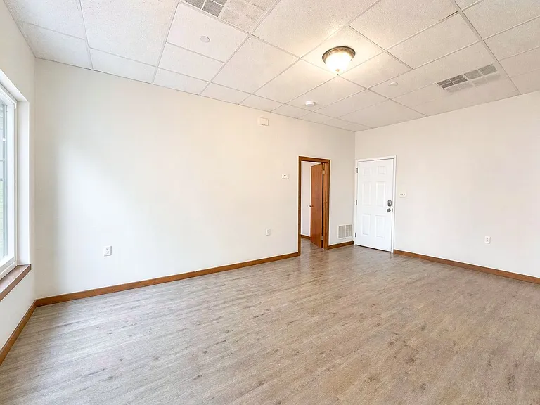 216 Central St — Photo 13