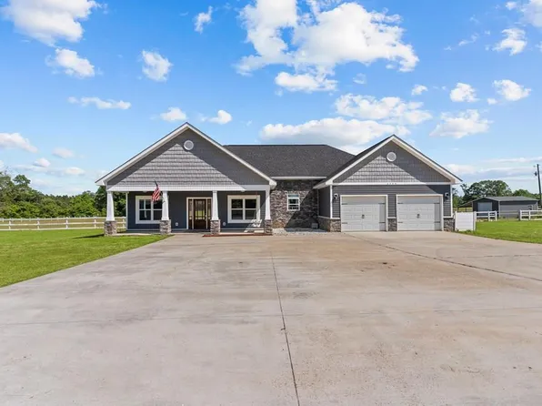 8099 S Park Ave, Taylor, AL 36301