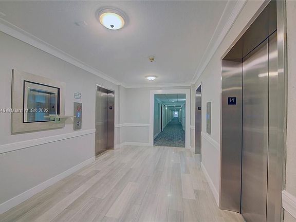 5th image of 19390 Collins Ave APT 514