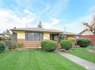 238 E 60th St, Tacoma, WA